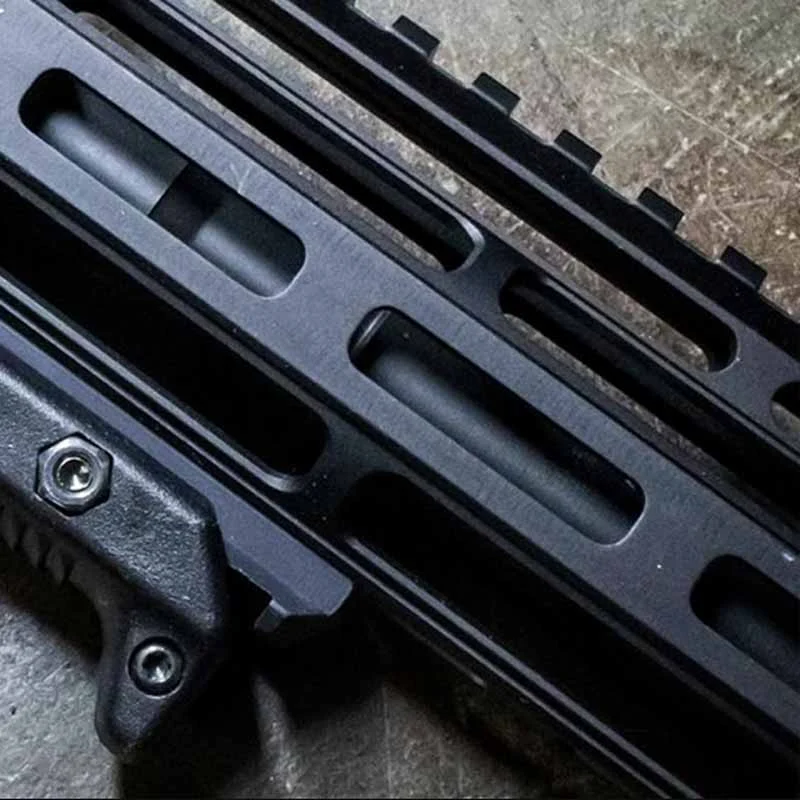 AR-15/M4 M-Lok Handguard 7" 7 AR-15/M4 M-Lok Handguard 7" - Image 4